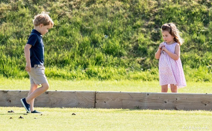 Công nương Kate Middleton xinh đẹp, rạng rỡ dù mới sinh con thứ 3