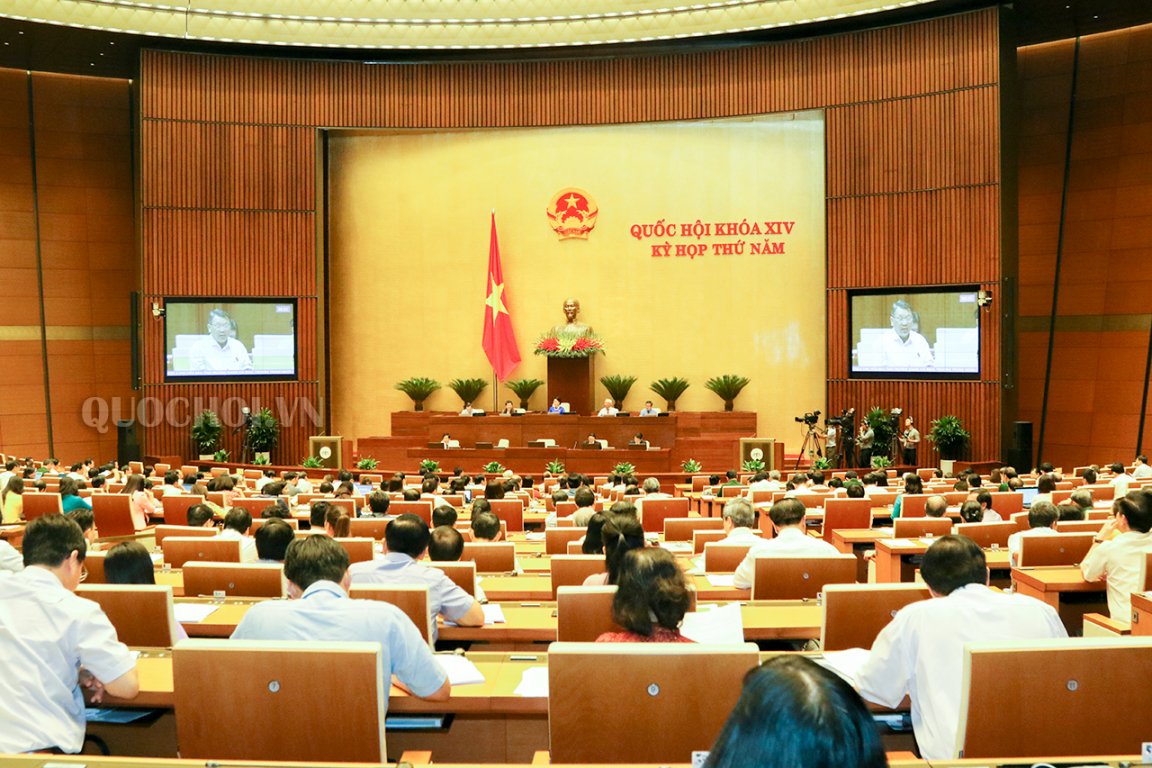 sang-116-quoc-hoi-quyet-dinh-lui-thoi-gian-xem-xet-luat-dac-khu