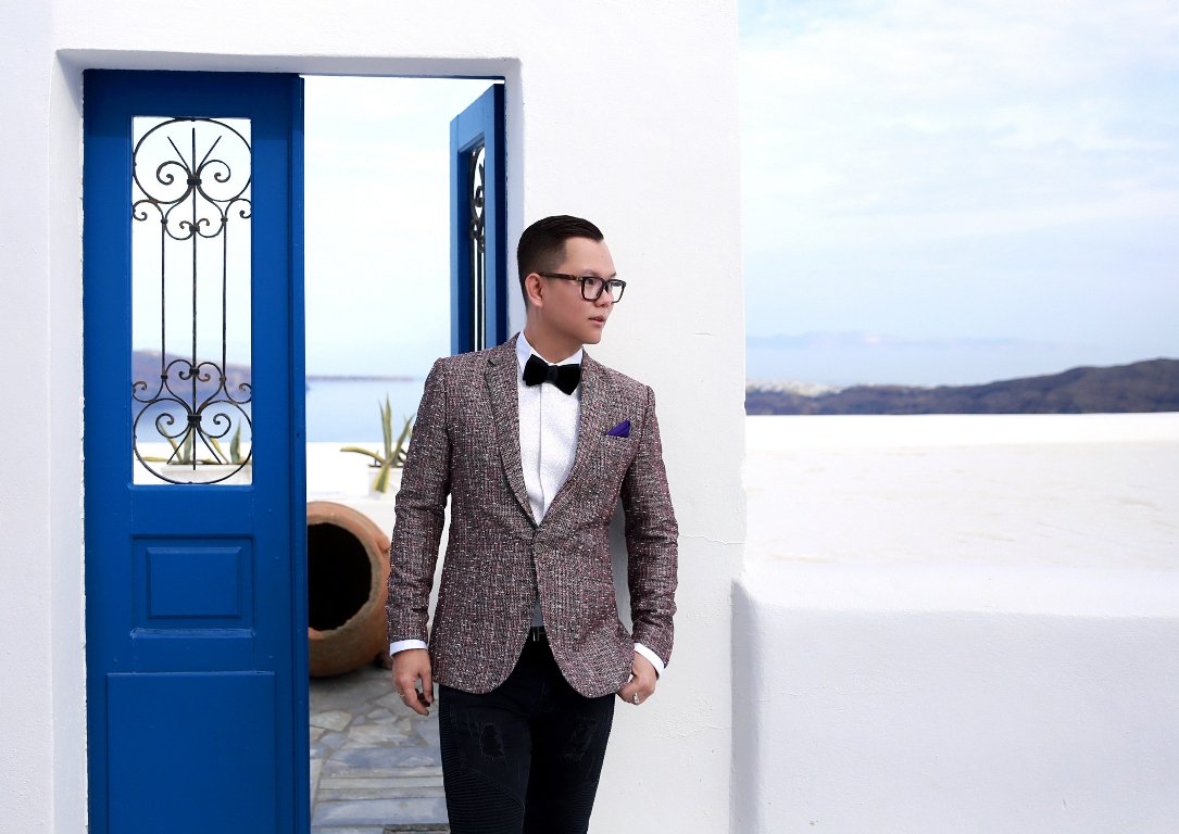 dao-dien-long-kan-to-chuc-show-thoi-trang-voi-san-catwalk-cao-nhat-tai-viet-nam