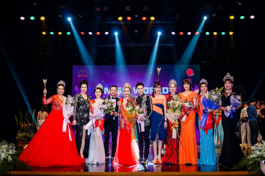 nguoi-dep-truong-nhan-xuat-sac-dang-quang-hoa-hau-the-gioi-doanh-nhan-2018