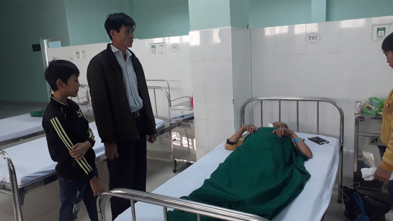 vu-xe-khach-lao-xuong-deo-lo-xo-he-thong-phanh-khong-con-tac-dung