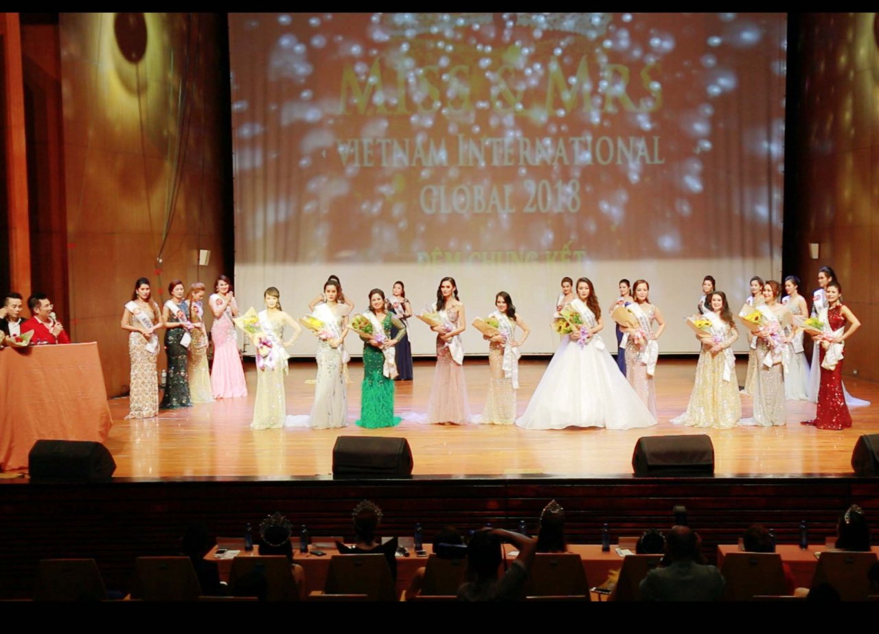 miss-and-mrs-international-global-2018-trao-12-giai-chinh-va-14-giai-phu-trong-dem-chung-ket