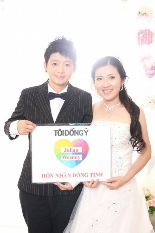 nhung-cap-doi-dong-tinh-viet-co-tinh-yeu-dep-va-dang-nguong-mo-trong-gioi-lgbt