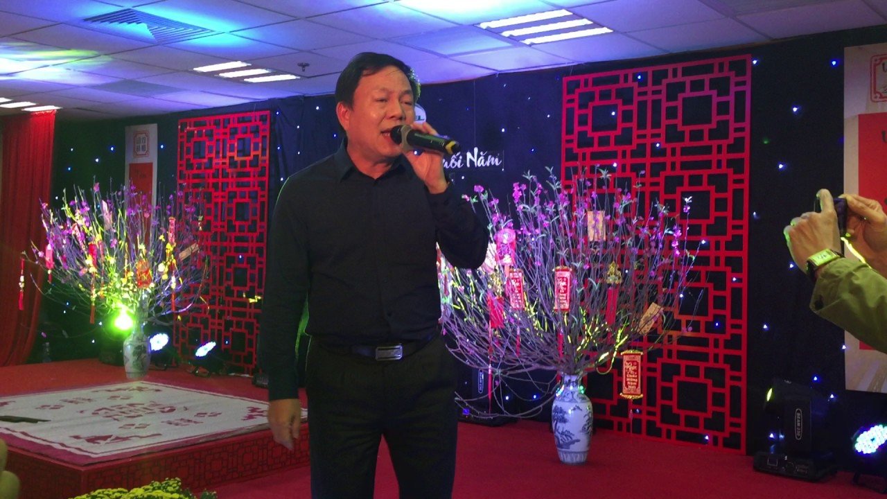 thieu-tuong-me-nhac-son-tung-mtp-lam-chu-tich-viettel-global