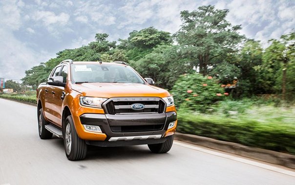 gia-xe-oto-hom-nay-206-chevrolet-colorado-giu-gia-on-dinh