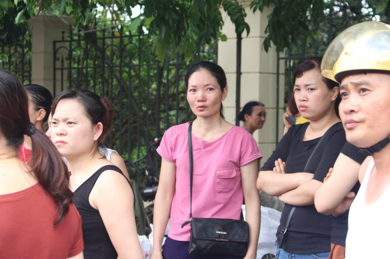 ha-noi-chay-du-doi-cho-trung-tam-huyen-soc-son