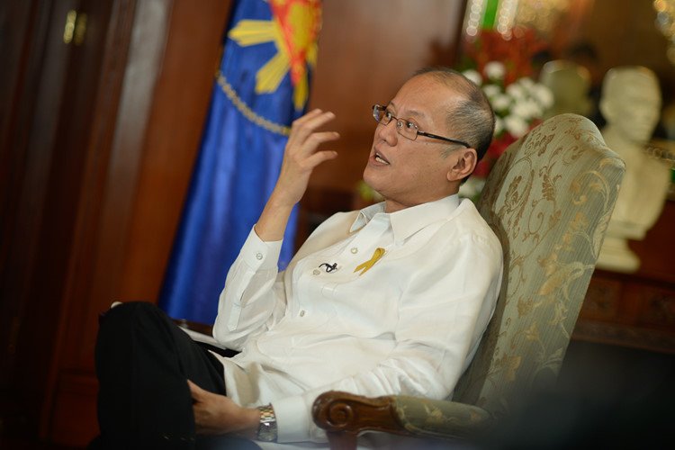 Thân thế bất ngờ cựu Tổng thống Philippines vừa dính án tham nhũn