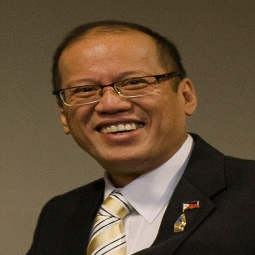 Thân thế bất ngờ cựu Tổng thống Philippines vừa dính án tham nhũn