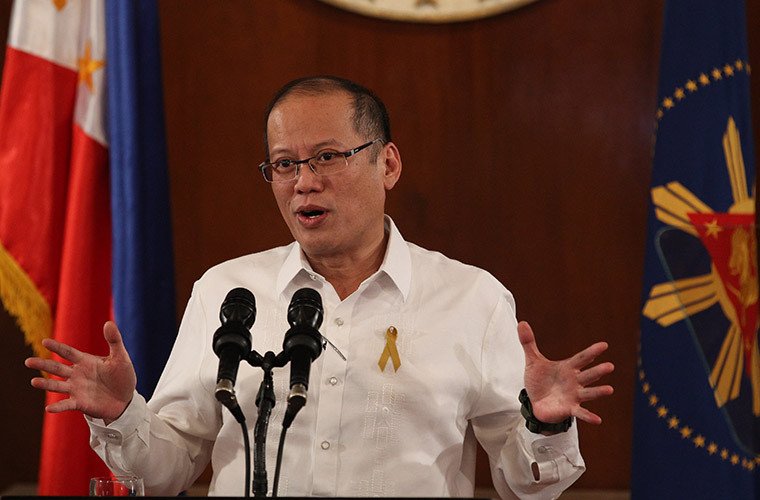 Thân thế bất ngờ cựu Tổng thống Philippines vừa dính án tham nhũn