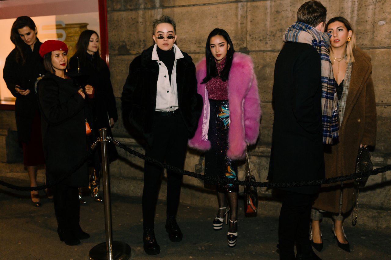 chau-bui-va-phan-ung-kho-do-khi-giam-doc-sang-tao-cua-louis-vuitton-tha-tim-anh-tren-instagram