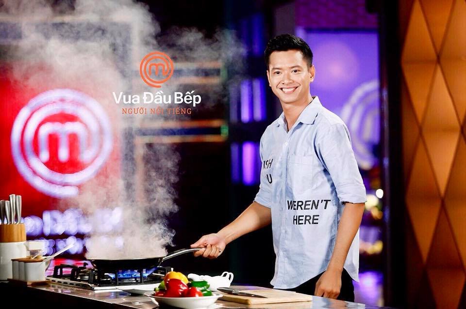 khong-con-bong-dang-hot-girl-nam-than-binh-luan-world-cup-2018-tren-song-vtv-la-ai