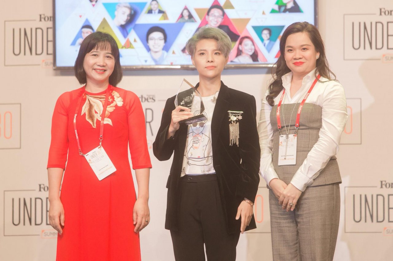 vu-cat-tuong-mong-khan-gia-nho-den-thong-qua-am-nhac-hon-la-hoai-nghi-ve-gioi-tinh