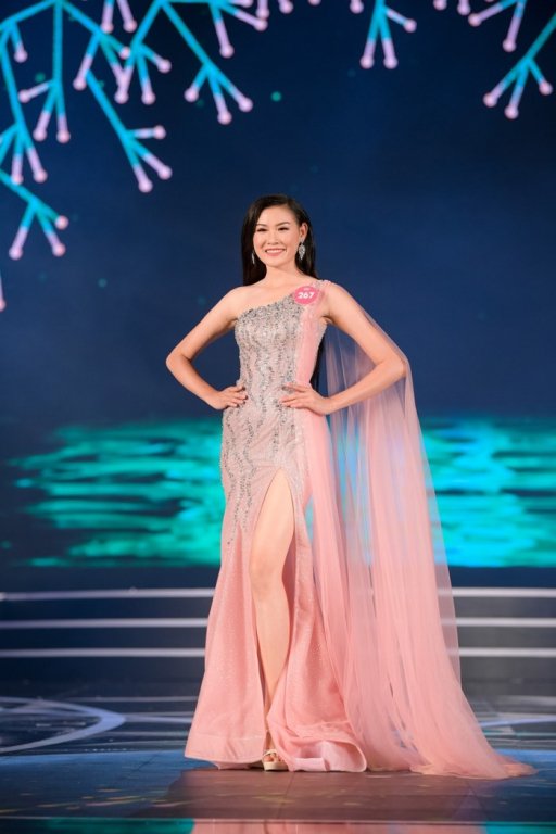 can-canh-nhan-sac-19-nguoi-dep-dau-tien-vao-chung-ket-hoa-hau-viet-nam-2018