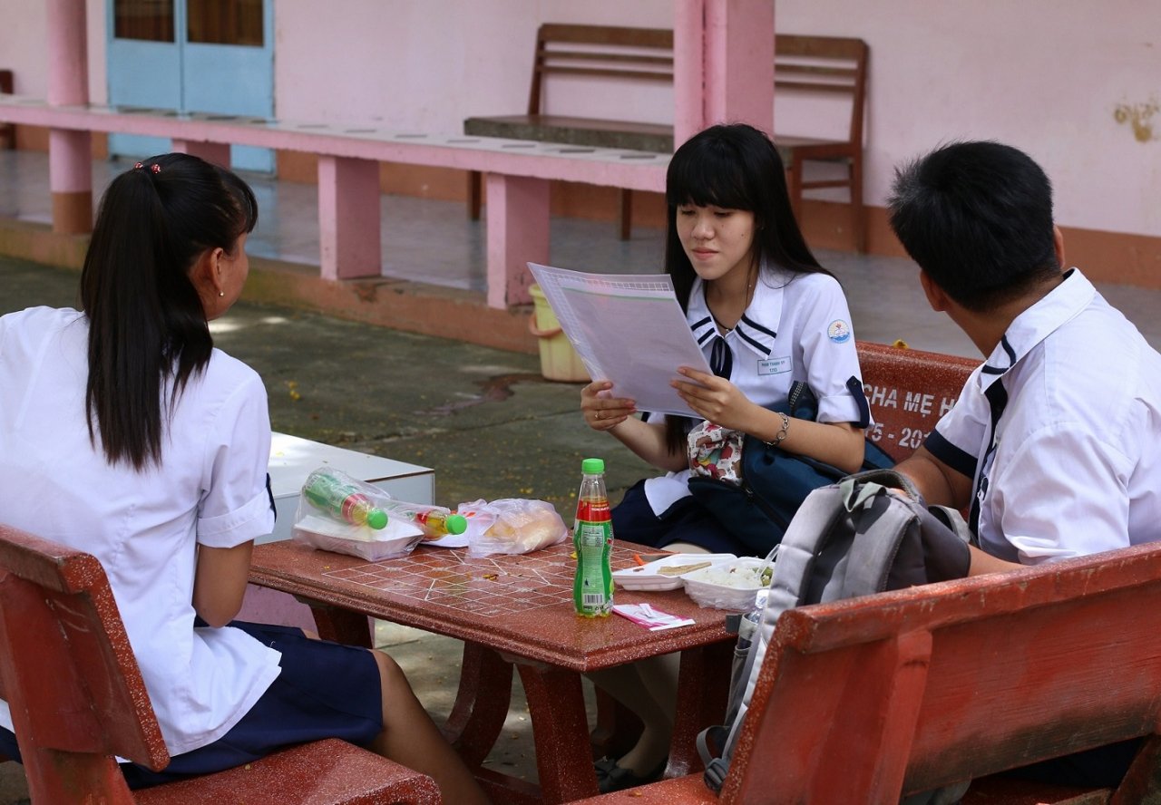 tan-hiep-phat-tiep-suc-cho-cac-si-tu-trong-ky-thi-thpt-quoc-gia