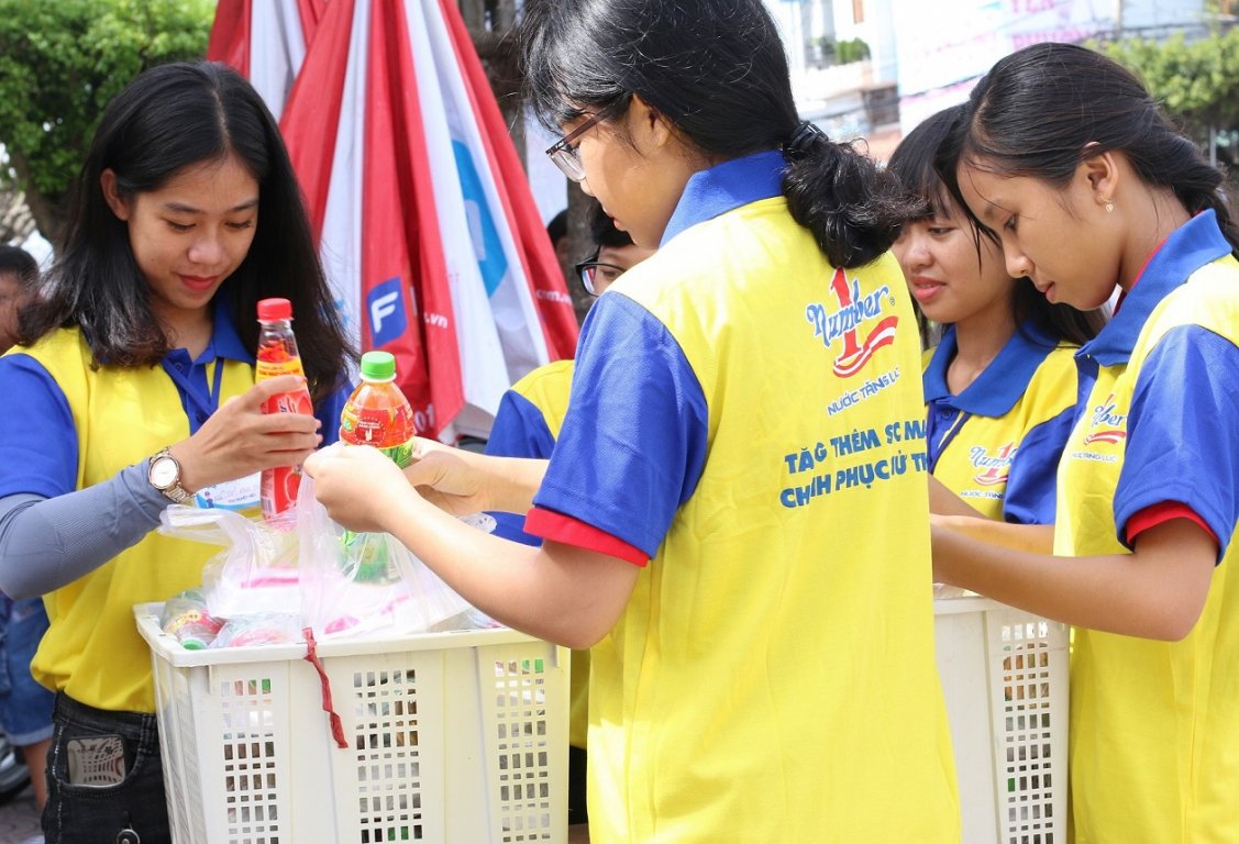 tan-hiep-phat-tiep-suc-cho-cac-si-tu-trong-ky-thi-thpt-quoc-gia