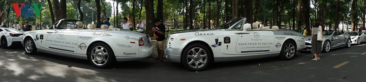Cận cảnh bộ đôi Rolls-Royce của ông chủ cafe Trung Nguyên