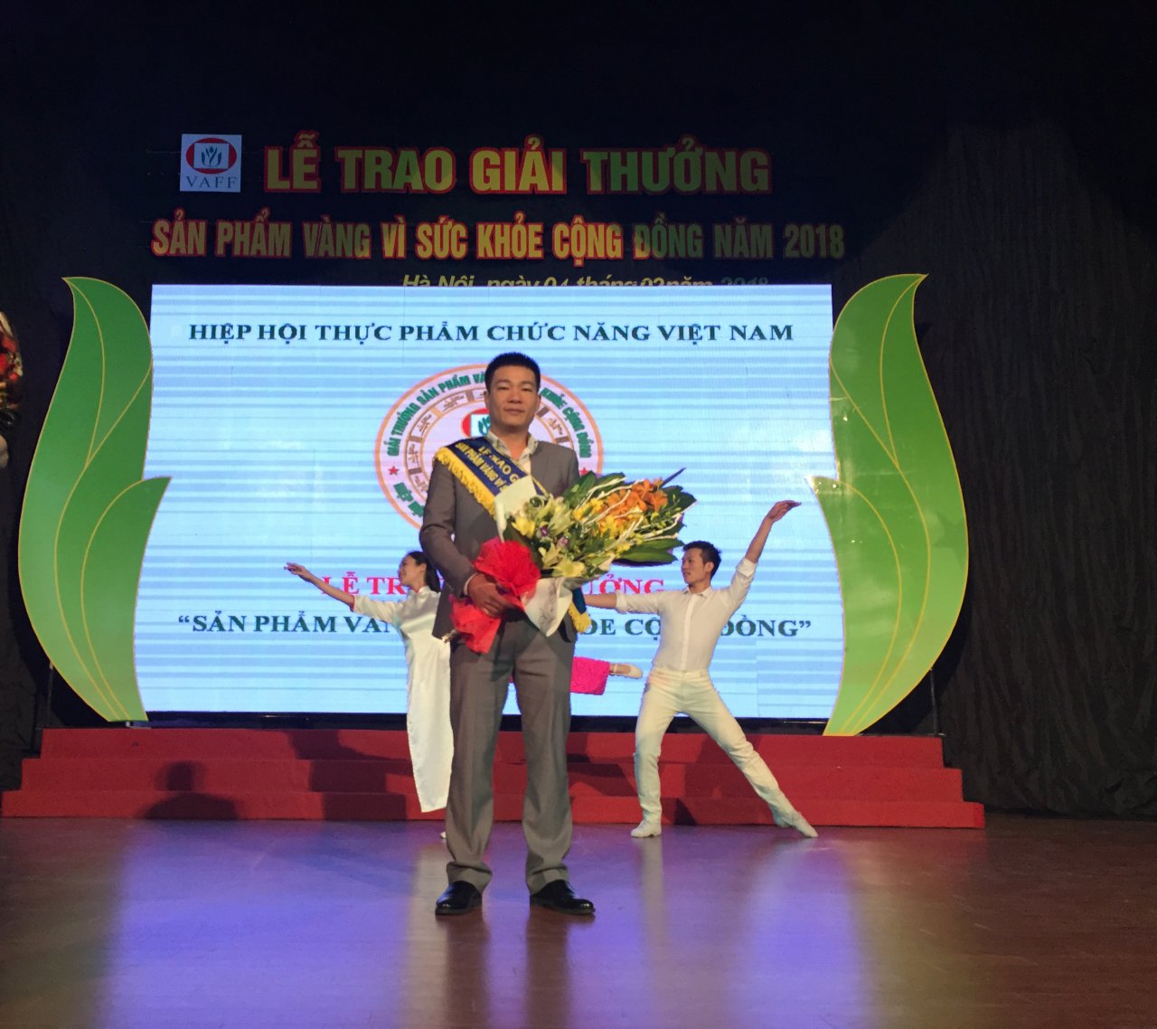 phat-cong-ty-cp-phat-trien-thao-duoc-viet-nam-100-trieu-dong-vi-thoi-phong-hamomax-nhu-thuoc-chua-benh