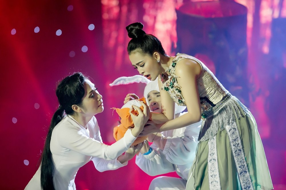 dang-quang-duyen-dang-bolero-my-ngoc-duoc-cong-chung-thuc-giuc-di-thi-hoa-hau
