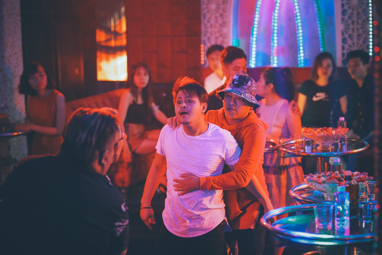 fans-hot-hoang-voi-nhung-con-so-kho-tin-trong-thap-tam-muoi-cua-hoa-hau-hai-thu-trang