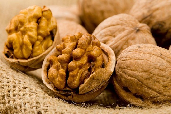Những trái cây, quả lạ núi rừng hút khách Thủ đô