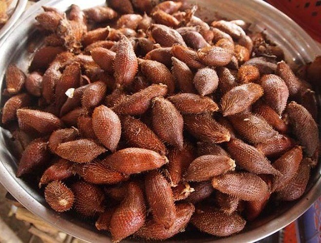 Những trái cây, quả lạ núi rừng hút khách Thủ đô