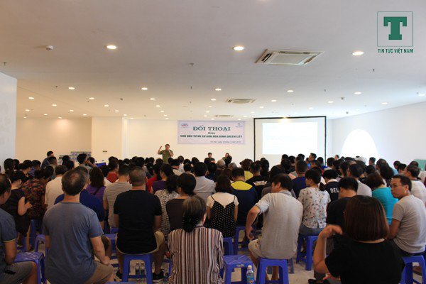 tai-sao-cu-dan-hoa-binh-green-city-rong-ra-di-doi-so-do-suot-4-nam