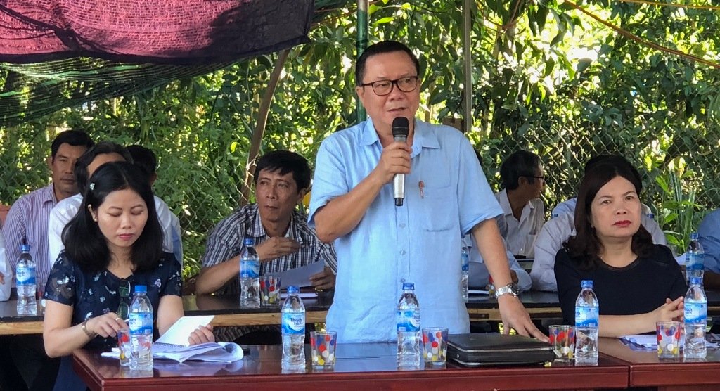 doi-thoai-voi-nguoi-dan-quanh-bai-rac-nghia-ky-khong-tim-duoc-tieng-noi-chung-ba-con-lu-luot-bo-ve