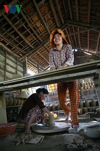 Đến Hội An, đừng quên ghé thăm làng gốm Thanh Hà 500 năm tuổi