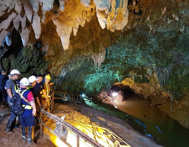 Ảnh: Sức mạnh tập thể làm nên kỳ tích giải cứu đội bóng nhí Thái Lan