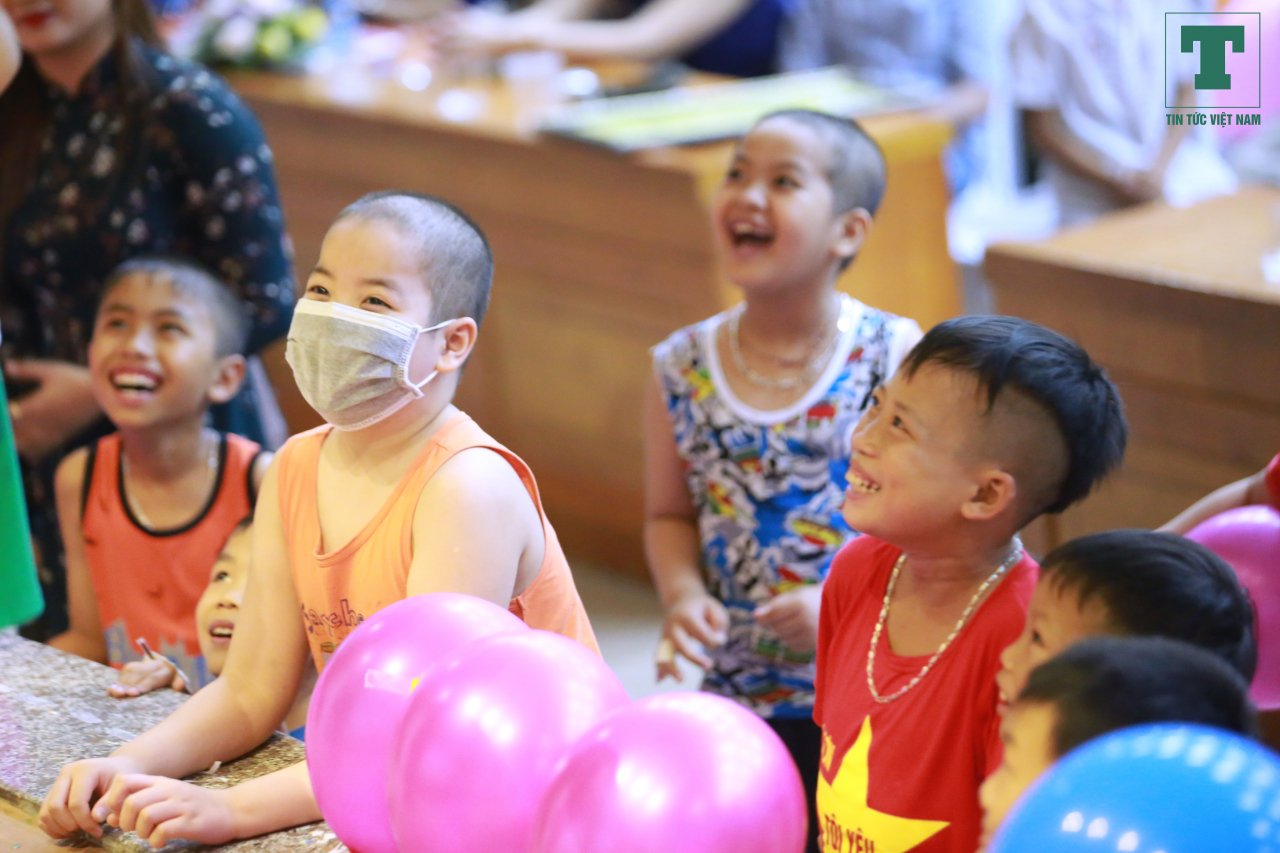 chang-phai-la-phuong-thuoc-troi-ban-chua-ung-thu-su-dung-nano-vang-co-the-dan-den-cai-chet