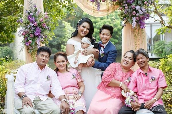 co-gai-dong-tinh-16-tuoi-sinh-con-cho-ban-gai-27-tuoi-bo-em-be-thuc-su-gay-soc