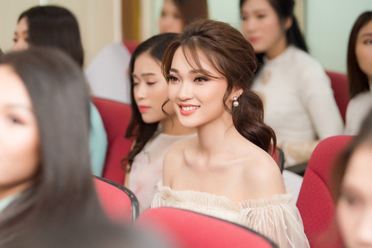 nhan-sac-nguoi-dep-gay-nhieu-tiec-nuoi-cho-khan-gia-khi-quyet-dinh-dung-thi-hoa-hau-viet-nam-2018