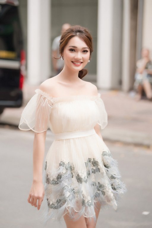 nhan-sac-nguoi-dep-gay-nhieu-tiec-nuoi-cho-khan-gia-khi-quyet-dinh-dung-thi-hoa-hau-viet-nam-2018