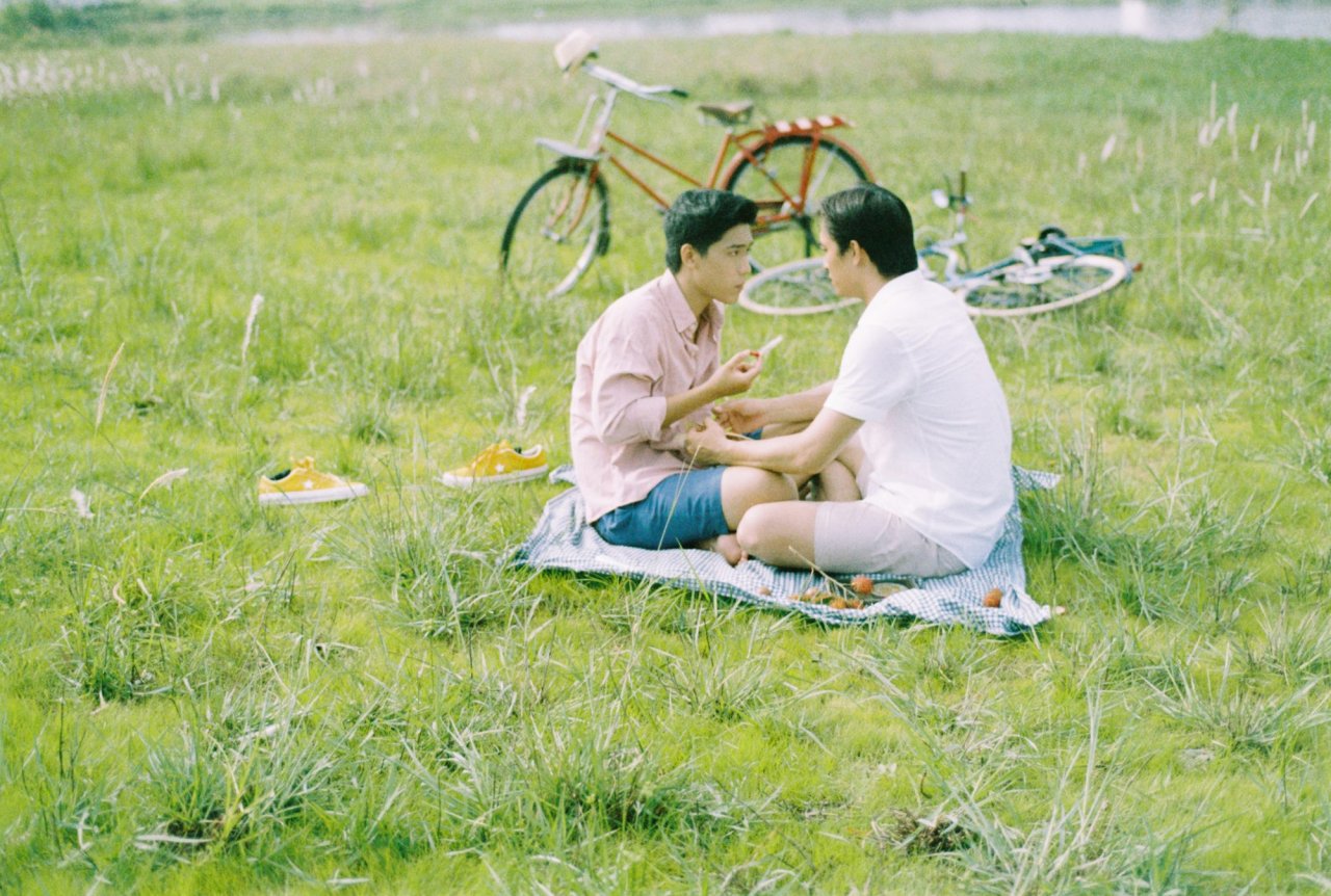 cu-dan-mang-khoc-rong-khi-su-that-ve-bo-anh-dam-my-dep-nhu-mot-bo-phim-duoc-he-lo