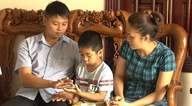 Vụ bệnh viện trao nhầm con: Người chồng ly dị vợ vì nghi ngờ không đoan chính đã xuất hiện