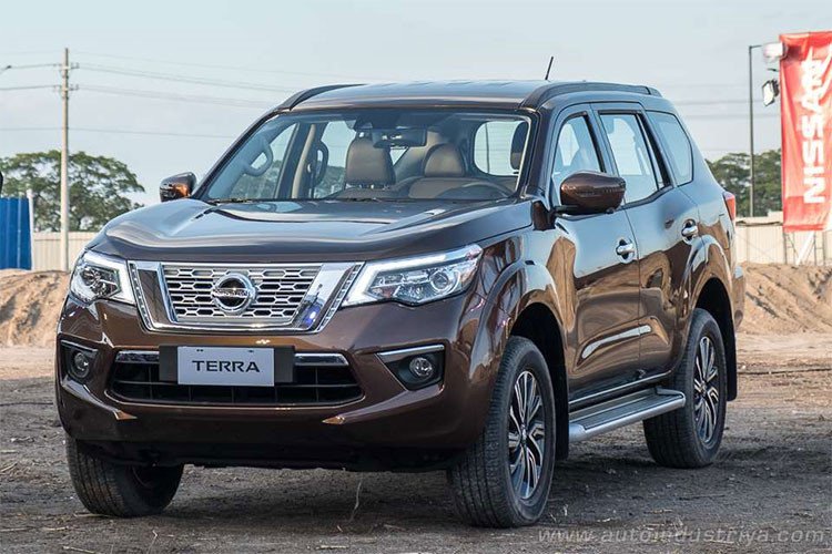 Nissan Terra mới chốt giá khoảng 1,1 tỷ tại Việt Nam