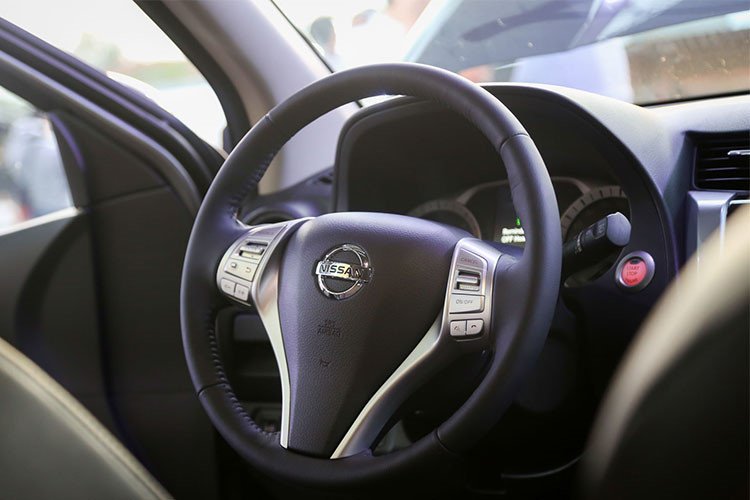 Nissan Terra mới chốt giá khoảng 1,1 tỷ tại Việt Nam