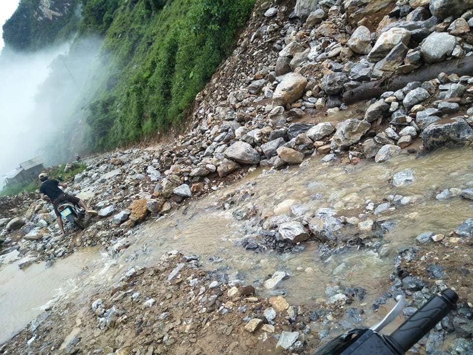 chum-anh-suc-tan-pha-khung-khiep-cua-bao-so-3-tai-mien-trung-va-bac-bo