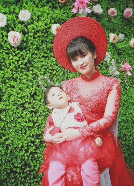9X xinh đẹp nhận nuôi bé 14 tháng 3,5 kg ở Lào Cai giờ ra sao?