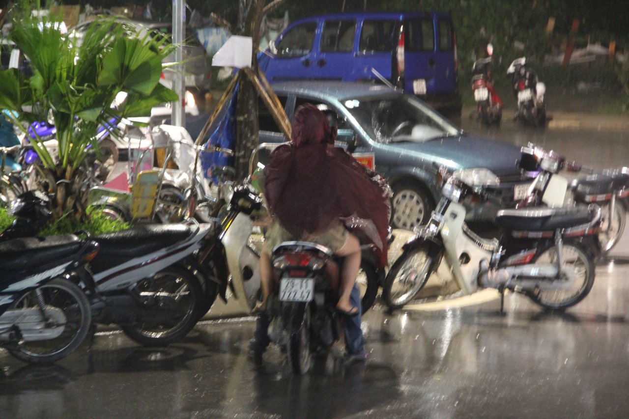 vu-nguoi-me-nghi-bi-tram-cam-sat-hai-con-va-chau-nho-nhan-chung-bang-hoang-ke-lai-giay-phut-phat-hien-dua-tre-tu-vong-trong-phong