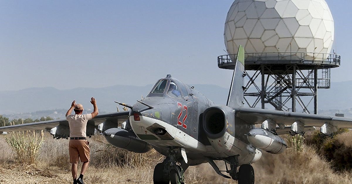 Tổng thống Putin rút chiến đấu cơ khỏi Syria vì sợ sa lầy