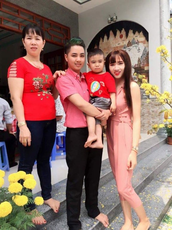 Công khai đồng tính: Người bị mắng chửi, kẻ bỏ nhà đi vì bị từ mặt