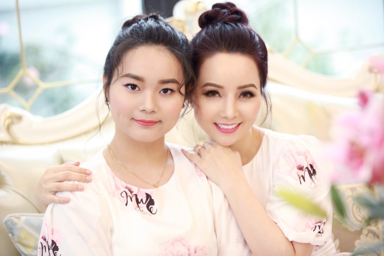 mai-thu-huyen-luon-ton-trong-quyen-rieng-tu-va-quan-diem-cua-cac-con