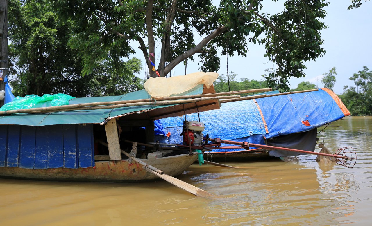 hang-tram-ngoi-nha-ngoai-thanh-van-chim-trong-bien-nuoc