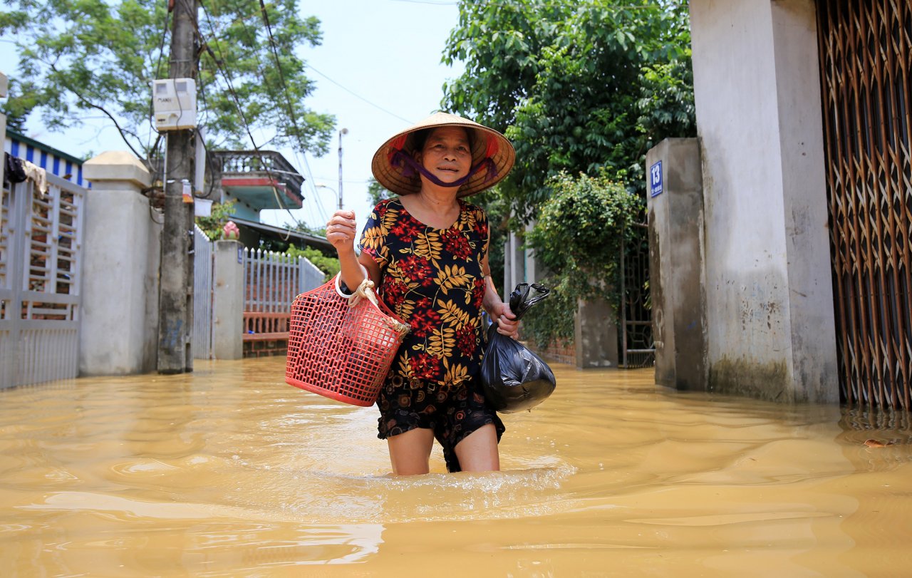 hang-tram-ngoi-nha-ngoai-thanh-van-chim-trong-bien-nuoc