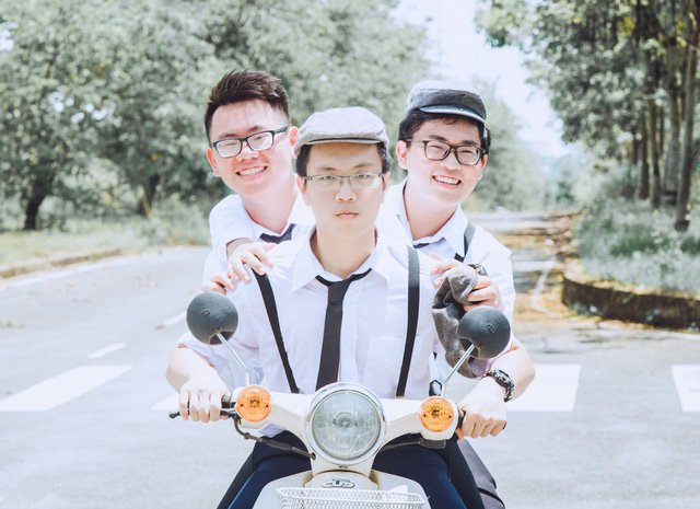 10 học sinh Việt giành học bổng 