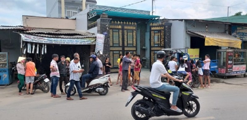 chu-mo-dao-tien-sky-mining-bien-mat-hang-tram-nha-dau-tu-ngoi-tren-dong-lua-o-tp-hcm