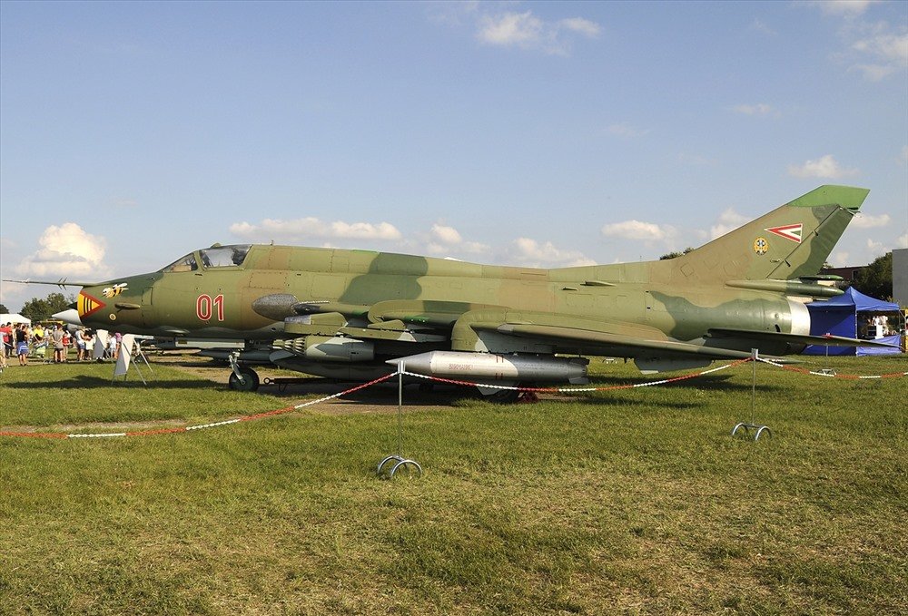 Su-22M3 - phiên bản sửa đổi của Su-22M, trong đó, có đầy đủ các hệ thống điều khiển điện tử như SU-17M3; được sản xuất từ 1981-1982 và bán cho Hungary 12 chiếc. - Ảnh: topwar.ru 