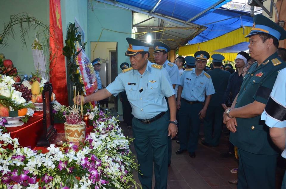 son-tay-mua-buon-don-phi-cong-su-22-hy-sinh-ve-dat-me