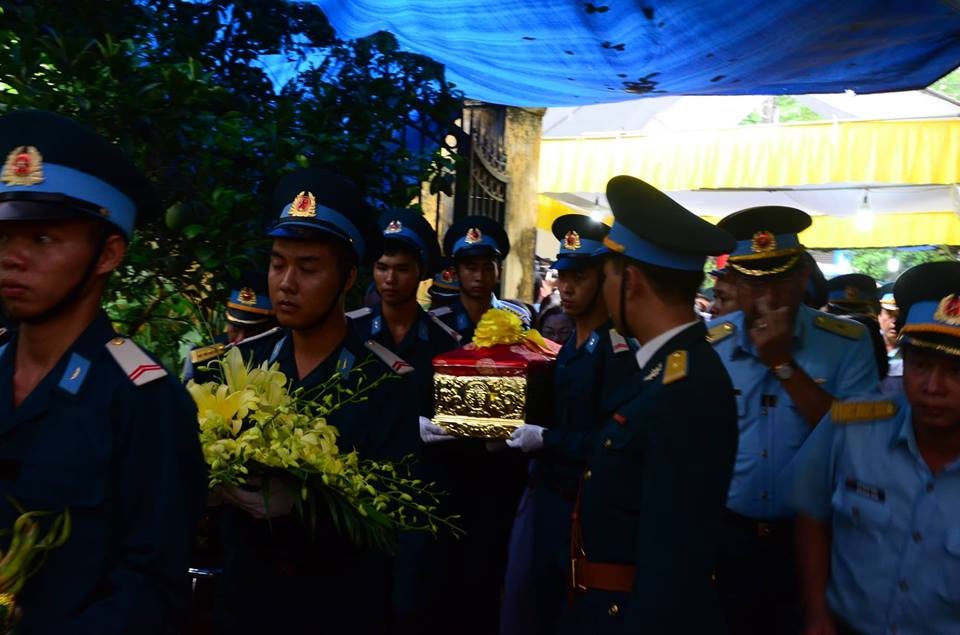son-tay-mua-buon-don-phi-cong-su-22-hy-sinh-ve-dat-me